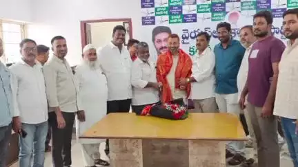 కడప: వైయస్సార్ కాంగ్రెస్ పార్టీలో కష్టపడిన ప్రతి ఒక్కరిని గుర్తించి న్యాయం చేస్తాం: మాజీ డిప్యూటీ సీఎం అంజాద్ భాష