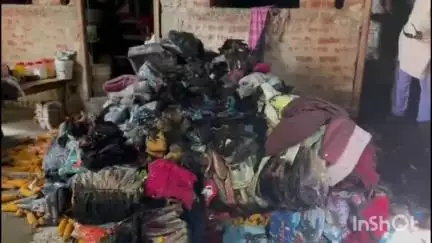 पुरैनी: पुरैनी थाना क्षेत्र के बथनाहा में शॉर्ट सर्किट से भयावह आग, लाखों की संपत्ति जलकर राख