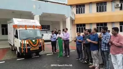 ବୌଦ୍ଧ ସଦର: ଜିଲ୍ଲାପାଳଙ୍କ କାର୍ଯ୍ୟାଳୟ ପରିସରରେ ବଜ୍ରପାତ ସଚେତନତା ରଥ ଶୁଭାରମ୍ଭ କଲେ ଜିଲ୍ଲାପାଳ