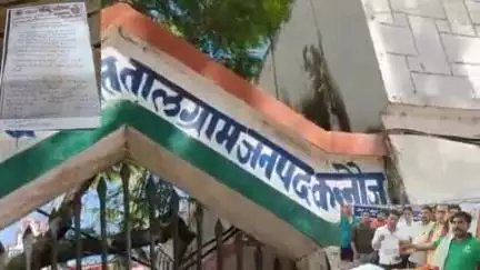कन्नौज तालग्राम 
विश्व हिंदू परिषद ने आज तालग्राम नगर पंचायत को दिया ज्ञापन