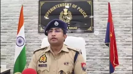 खलीलाबाद: बेलहर कला थाने की पुलिस ने अंतर्जनपदीय चोरों को पुलिस मुठभेड़ में पकड़ा- 2 के पैर में लगी गोली; SP ने दी जानकारी
