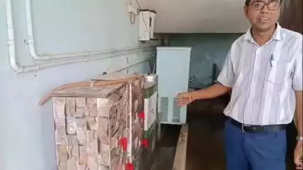 কৈলাশহর: কৈলাসহর RK ইনস্টিটিউশনের পানীয় জলের সমস্যায় ভুগছে ছাত্রছাত্রীরা #jansamasya