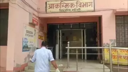 मोठ: चिरगाँव थाना क्षेत्र में चलती ट्रेन से गिरकर युवक गंभीर रूप से घायल, 112 पुलिस की मदद से अस्पताल में कराया गया