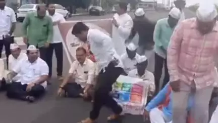 शेतकऱ्यांवर गुन्हे दाखल, शक्तीपीठ महामार्गाच्या विरोधात आंदोलन करणाऱ्यावर ४० जणांवर धाराशिव शहर पोलिसात गुन्हा दाखल