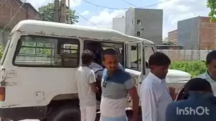 कैसरगंज: जमलदीपुर के पास तेज रफ्तार कार ने बाइक सवार को मारी टक्कर, हुई मौत