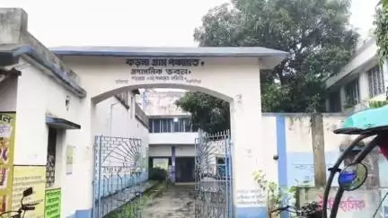 গড়বেতা ৩: কারসা গ্রাম পঞ্চায়েত এলাকায় প্লাস্টিক মুক্ত গ্রাম পঞ্চায়েত গড়ে তুলতে পুরস্কারের আয়োজন