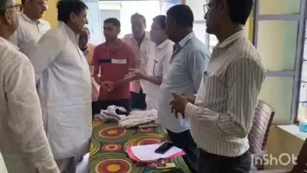 चूरू: सहजूसर गांव में पंडित दीन दयाल उपाध्याय अंत्योदय संबल पखवाड़ा शिविर का विधायक हरलाल सहारण ने किया निरीक्षण