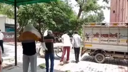झज्जर: झज्जर जिले के बेरी में युवक ने फांसी लगाकर आत्महत्या की, पुलिस जांच में जुटी