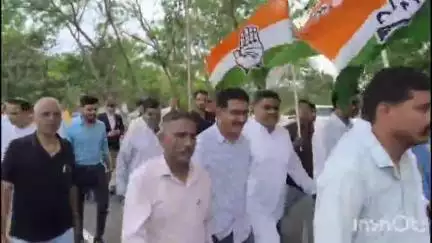 धार: धार में कांग्रेस का प्रदर्शन, जीतू पटवारी के खिलाफ FIR को लेकर SP कार्यालय तक निकाली रैली