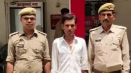 मौदहा: मुस्करा पुलिस ने घर में घुसकर हमला करने के मामले में वारण्टी अभियुक्त को किया गिरफ्तार