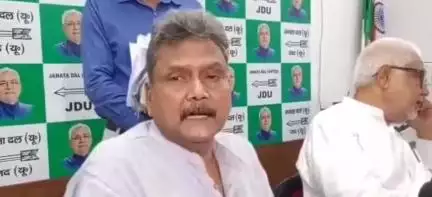 पटना ग्रामीण: जदयू कार्यालय में मंत्री सुनील कुमार ने डोमिसाइल नीति पर दी जानकारी, फिलहाल नहीं होगा कोई बदलाव