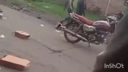 सीहोर नगर: सीहोर: दशहरा बाग कॉलोनी में लोगों ने स्मार्ट मीटर तोड़े, ठेकेदार के कर्मचारियों से मारपीट