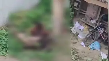 फतेहपुर: अशोक नगर में दिनदहाड़े गौकशी का वीडियो कैद, SDM, DSP सहित फोर्स ने JCB से की कार्रवाई, बजरंग दल का हंगामा
