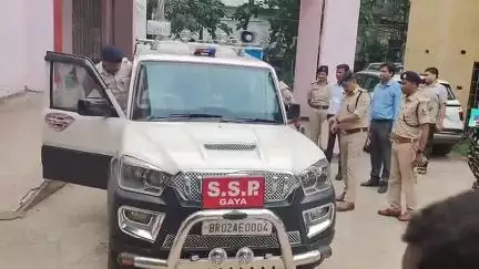 बेलागंज: एसएसपी ने बेलागंज थाने का औचक निरीक्षण किया, हड़कंप मचा