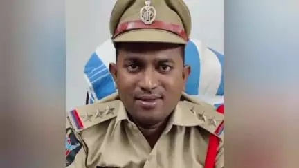 బైక్ రైడింగ్ చేసే పోకిరిలపై ఉక్కు పాదం
- నాయుడుపేట అర్బన్ సీఐ బాబి హెచ్చరిక
