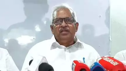 കണ്ണൂർ: DGP നിയമനത്തിൽ മലക്കം മറിഞ്ഞ് സി.പി.എം നേതാവ് പി. ജയരാജൻ, സർക്കാരിനൊപ്പമെന്ന് പയ്യാമ്പലം ഗസ്റ്റ് ഹൗസിൽ പറഞ്ഞു