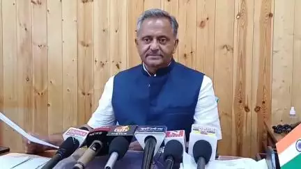 शिमला शहरी: मुख्यमंत्री प्रधान मीडिया सलाहकार नरेश चौहान ने शिमला में कहा, बरसात में अब तक 26 लोगों की मौत, 50 से ज्यादा लोग लापता