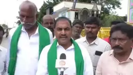 కనేకల్ రైతులకు కొనుగోలు చేసిన ధాన్యం డబ్బులు చెల్లించాలి అనంతపురంలో రాప్తాడుAP రైతు సంఘం ప్రధాన కార్యదర్శి మల్లికార్జున
