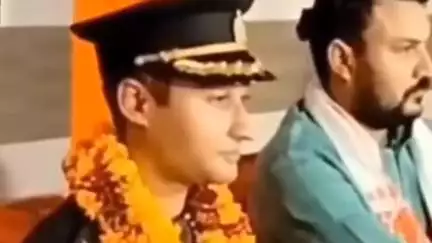 बिल्हौर: 21 साल के रोहन त्रिपाठी बने लेफ्टिनेंट कर्नल, अपने पैतृक गांव चौबेपुर पहुंचे, लोगों ने किया जोरदार स्वागत
