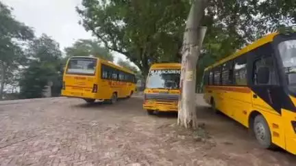 परिवहन विभाग ने स्कूली वाहनों के खिलाफ अभियान जारी किया, चेकिंग में 1 वाहन निरुद्ध और 9 वाहनों का चालान