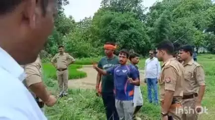 सलोन: शहबाजपुर गांव में 11,000 लाइन की चपेट में आने से संविदा कर्मी लाइनमैन की मौत, नाराज परिजनों ने सड़क किया जाम