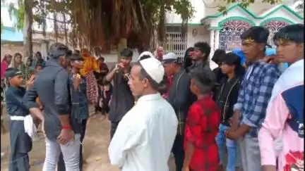 মঙ্গলকোট: মহরমের আগে শোক বার্তা তুলে ধরা হল মঙ্গলকোটের ঘোড়া শহীদ পাড়ায়, হাজির আট থেকে আশি সকলেই