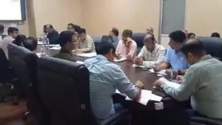 लाडपुरा: पंडित दीनदयाल उपाध्याय अंत्योदय संबल पखवाड़े की समीक्षा बैठक में कलेक्टर ने कहा- लक्ष्य स्पष्ट व प्रयास समन्वित हों