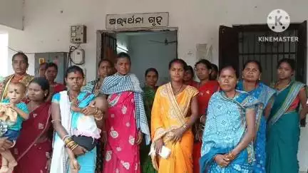 ନର୍ଲା: ଦୂରଭଟା ଗ୍ରାମର ମହିଳାଙ୍କ ଠାରୁ ଜଣେ ମୁସଲମାନ ମହିଳା ଲକ୍ଷାଧିକ ତାଙ୍କ ଠକେଇ କରିଥିବା ନେଇ ଆଜି ଥାନାରେ ଅଭିଯୋଗ
