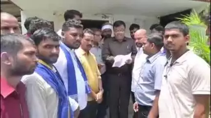 भगवानपुर: भगवानपुर तहसील में दलित समाज के लिए अभद्र भाषा का प्रयोग करने वाले पीआरडी जवान के खिलाफ दिया गया ज्ञापन