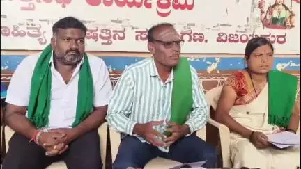 ವಿಜಯಪುರ: ಕಳಪೆ ಸ್ಪಿಂಕ್ಲರ್ ಪೈಪ್‌ಗಳನ್ನು ನೀಡಿದ ಕಂಪನಿಗಳ ಮೇಲೆ ಕ್ರಮ ತೆಗೆದುಕೊಳ್ಳಬೇಕು, ನಗರದಲ್ಲಿ ರೈತ ಮುಖಂಡ ಅರವಿಂದ ಕುಲಕರ್ಣಿ ಆಗ್ರಹ