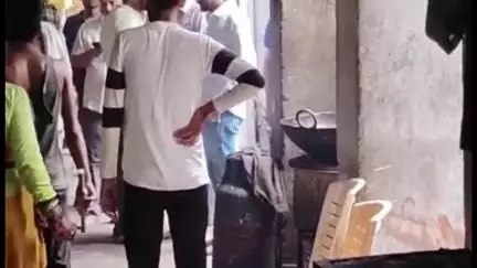 सतना: स्टेशन रोड स्थित होटल में सिलेंडर से लगी आग, टला बड़ा हादसा