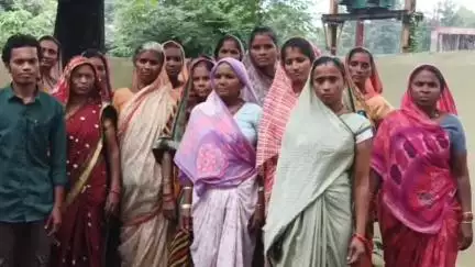 बालाघाट: ग्राम गोदरी में शराबबंदी की मांग, महिलाओं ने सौंपा ज्ञापन, अवैध शराब बिक्री से परेशान ग्रामीणों का SP कार्यालय में प्रदर्शन