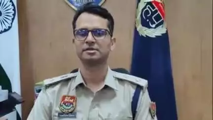 रेवाड़ी: सीबीआई पुलिस व ईडी या कस्टम अधिकारी बनकर फोन करने वालों से रहें सावधान, हो सकते हैं साइबर ठगी के शिकार: SP