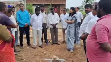 సిద్దిపేట అర్బన్: తొగుట మండలంలో ఇందిరమ్మ ఇళ్లు, ప్రాథమిక ఆరోగ్య కేంద్రం, కేజీబీవీని పరిశీలించిన జిల్లా అదనపు కలెక్టర్ గరిమా అగర్వాల్