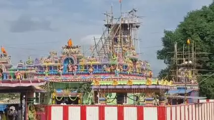 பாலக்கோடு: புலிக்கரை ஏரி கரையில் உள்ள ஸ்ரீ விநாயகர் ஸ்ரீ கன்னி மாரியம்மன் ஸ்ரீ மொட்டையப்பன் கோவிலில் மகா கும்பாபிஷேகம்