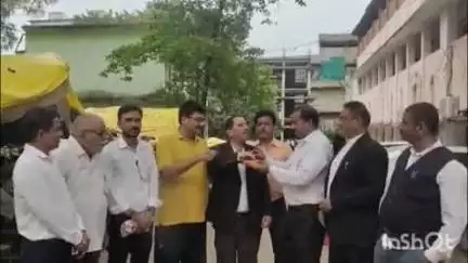 हुज़ूर: बीजेपी ने हेमंत खंडेलवाल को मध्य प्रदेश का अध्यक्ष बनाया, योगेंद्र शुक्ला ने न्यायालय परिसर में...