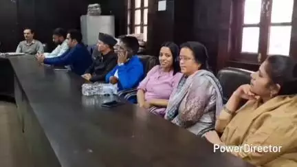 नैनीताल: नगर पालिका की ओर से लेक ब्रिज टोल टैक्स के संबंध में बैठक, पालिकाध्यक्ष ने कहा- टोल में अभी नहीं देंगे 500 रुपए