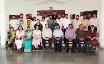 रुद्रपुर: रुद्रपुर के UIRD सभागार में पार्षदों के लिए ओरिएंटेशन प्रशिक्षण कार्यक्रम का आयोजन किया गया