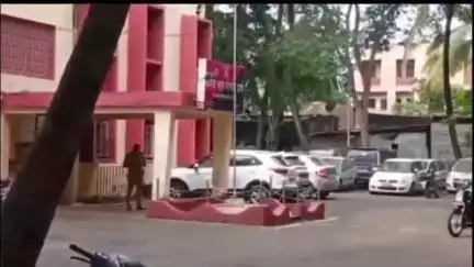 कराड: कराड तालुक्यात विजयनगर येथे राजकीय चर्चेवेळी युवकावर कोयत्याने वार; शहर पोलीस ठाण्यात गुन्हा दाखल