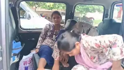 बिल्सी: सिद्धपुर भट्टे के पास स्कूटी और बाइक में हुई भिड़ंत, स्कूटी सवार दो महिला स्वास्थ्य कर्मी घायल