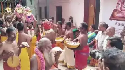 ஆனைமலை: ரமணமுதலிபுதூர் ஆனந்த நடராஜர் மூர்த்தி கோவிலில் மகா கும்பாபிஷேக விழா- நூற்றுக்கணக்கான பக்தர்கள் பங்கேற்பு