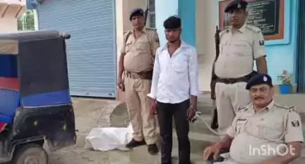 बौंसी: ब्लॉक गेट पर वाहन जांच के दौरान 134.46 लीटर विदेशी शराब के साथ तस्कर गिरफ्तार