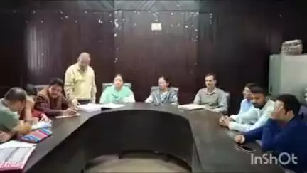 नैनीताल: शहर में एंट्री प्वाइंट पर नगर पालिका द्वारा वसूले जा रहे शुल्क में बढ़ोतरी का गजट प्रकाशित होने के बाद खलबली