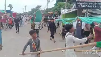 सिरौली गौसपुर: कस्बा किंतूर में मुहर्रम के छठी के अवसर पर निकला जुलूस, बदोसराय पुलिस रही तैनात