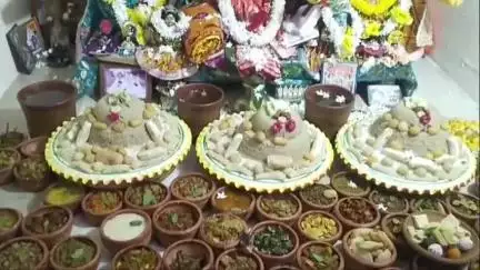 তপন: সালাশে মাসির বাড়িতে জগন্নাথ দেবকে 56 ধরনের ভোগ নিবেদন, ভক্তদের ভিড়ে উৎসবমুখর পরিবেশ