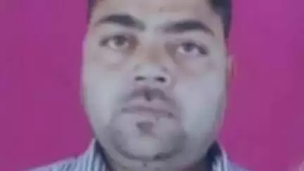 धनौरा: गजरौला में दो दिन पूर्व डग्गामार बस की चपेट में आकर वेंडर की हुई थी मौत, पत्नी ने कराया मुकदमा दर्ज