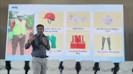 मल्हारगंज: निगमायुक्त ने 'सफाई अपनाओ, बीमारी भगाओ' अभियान की शुरुआत की, लोगों को किया जाएगा जागरूक