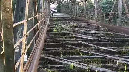 শিৱসাগৰ: ঐতিহাসিক দিখৌ নদীৰ ওপৰত থকা কপিকল যুক্ত দলং সংৰক্ষণৰ প্ৰতিশ্ৰুতি বিধায়ক অখিল গগৈৰ