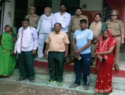 राजातालाब: विवाद के बाद पति ने पत्नी को घर से निकाला, राजातालाब पुलिस ने पहल कर परिवार को बिखरने से बचाया, पुलिस की हो रही सराहना