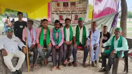 तिलहर: चीनी मिल ग्राउंड में भारतीय किसान यूनियन राष्ट्रवादी का धरना प्रदर्शन 18वें दिन भी जारी रहा
